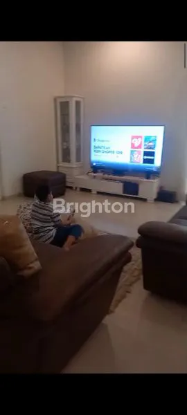 image *DIJUAL RUMAH LUAS ADA SISA TANAH UNTUK TAMAN TERAWAT SIAP HUNI CARPORT LUAS AREA KOTA BATU STRATEGIS (6)