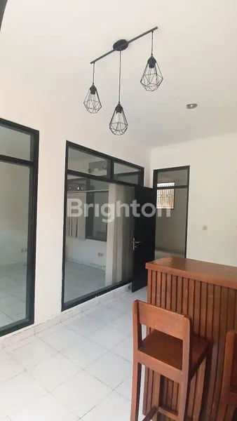 image RUMAH EX.KANTOR & WORKSHOP SHM DI RENON, DENPASAR (4)