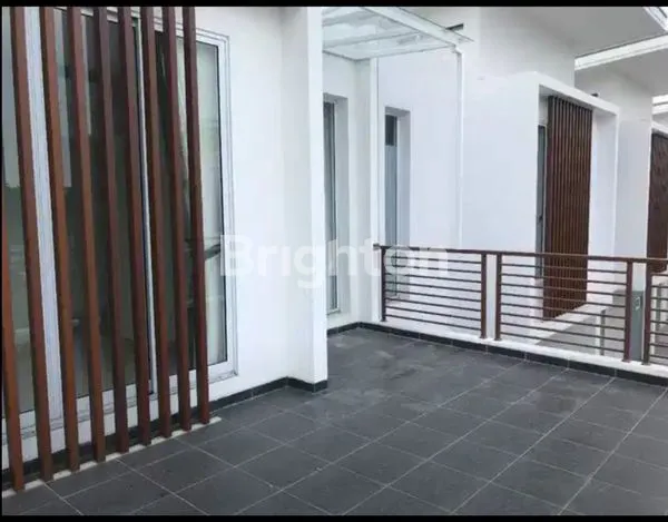 image RUMAH EXCLUSIVE DISCOVERY BINTARO, 4KT+4KM, LT 90/LB 120 (4)