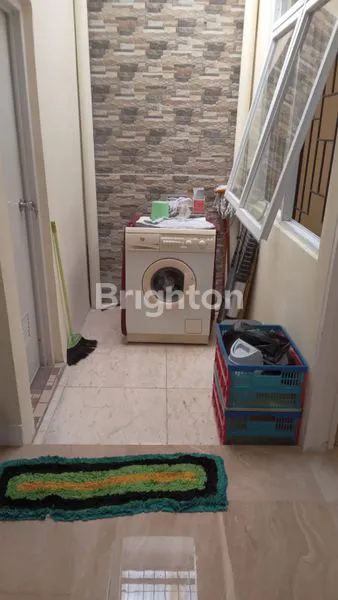 image RUMAH CANTIK 3KT SHM SIAP HUNI , HARGA NEGO DI SENTUL CITY (6)