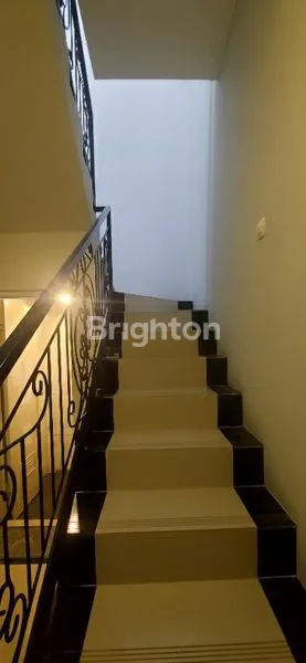 image RUMAH 2LT DI KALI MULYA DEPOK, ONE GATE SYSTEM ,DIJUAL SEGERA (4)