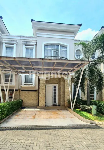 image PARIS RESIDENCE 3+1KT, HADAP UTARA, 15 MENIT KE MRT LEBAK BULUS, LOKASI STRATEGIS DEKAT REMPOA & BINTARO TANGERANG SELATAN (1)