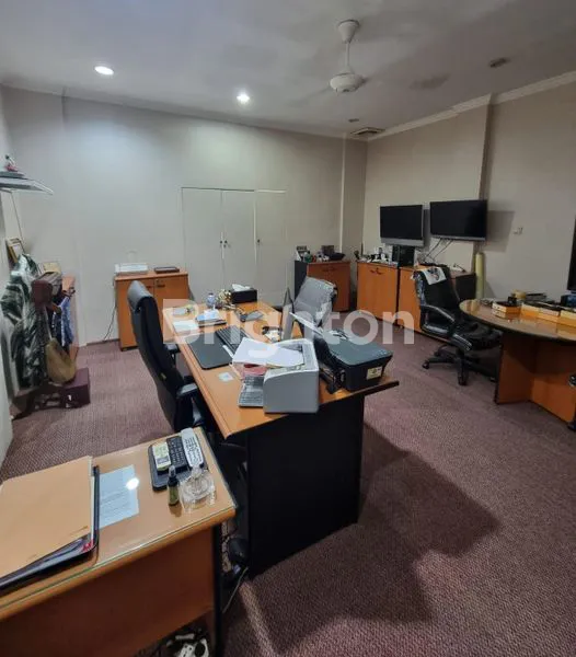 image RUKO LIMA LANTAI LOKASINYA STRATEGIS  DI PUSAT PERBELANJAAN AKSES MUDAH KEMANA MANA PASAR BARU JAKARTA PUSAT (5)