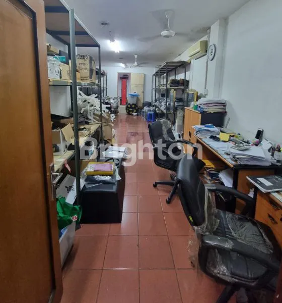 image RUKO LIMA LANTAI LOKASINYA STRATEGIS  DI PUSAT PERBELANJAAN AKSES MUDAH KEMANA MANA PASAR BARU JAKARTA PUSAT (6)