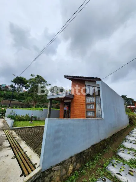 image RUMAH MINIMALIS LEMBANG, SEMI FURNISHED & SIAP HUNI (6)