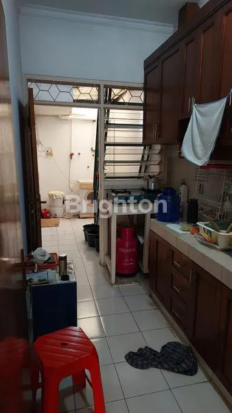 image RUMAH TERAWAT, 2KT+2KM, HARGA NEGO DI LEBAK BULUS (7)