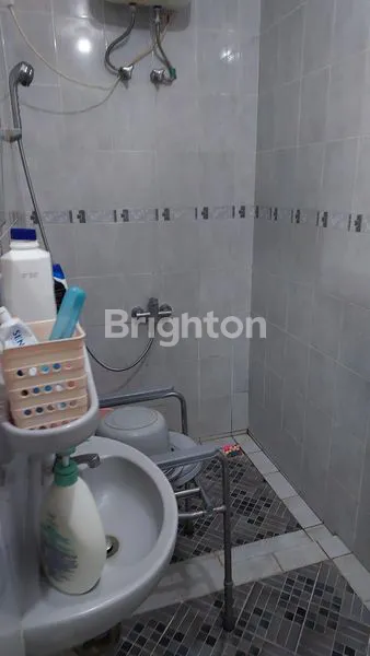 image RUMAH TERAWAT, 2KT+2KM, HARGA NEGO DI LEBAK BULUS (6)