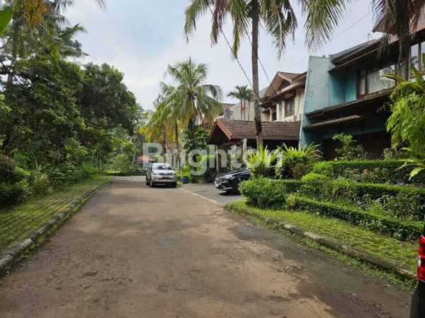 image RUMAH MEWAH LT 534M² DI PESONA KHAYANGAN DEPOK (4)