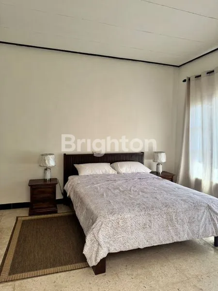 image DISEWAKAN DELUXE APARTMENT EKSKLUSIF FULL FURNISH DI SANUR (1)