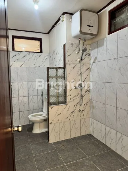 image DISEWAKAN DELUXE APARTMENT EKSKLUSIF FULL FURNISH DI SANUR (7)