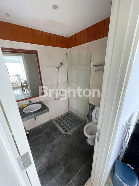 image VILLA 2 LANTAI FULL FURNISH JUAL AMARTA HILLS BATU MALANG (5)