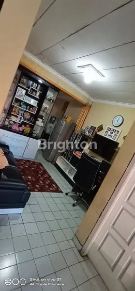 image RUMAH 2 LANTAI + KOSAN - HUNIAN SEKALIGUS INVESTASI DI LOKASI STRATEGIS LEUWI PANJANG (3)