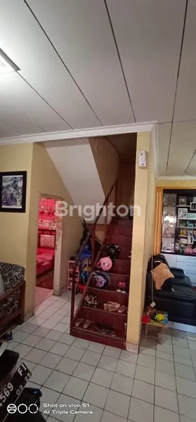 image RUMAH 2 LANTAI + KOSAN - HUNIAN SEKALIGUS INVESTASI DI LOKASI STRATEGIS LEUWI PANJANG (4)