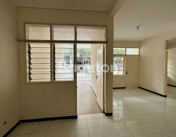 image RUMAH SIAP HUNI (2)