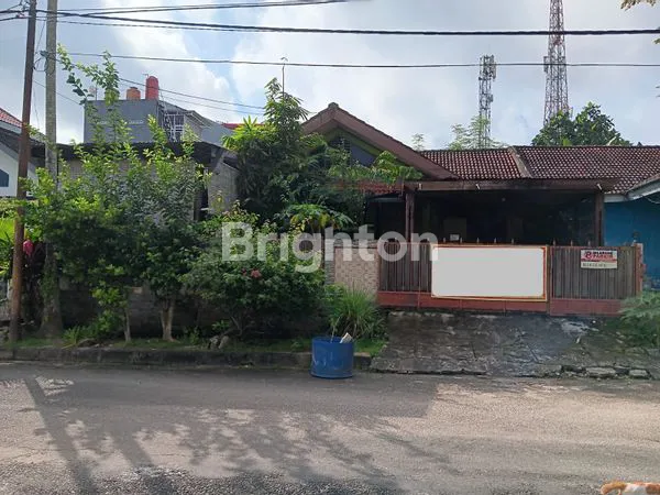 image DIJUAL RUMAH DI BALIKPAPAN BARU (1)