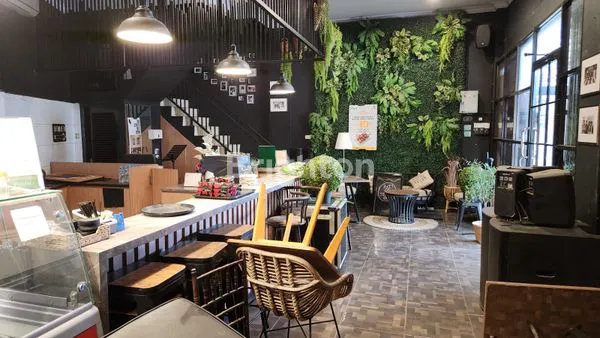 image RUKO STRATEGIS DI KOTA SAMARINDA – LOKASI PREMIUM, COCOK UNTUK KAFE, SALON & BERBAGAI USAHA (2)