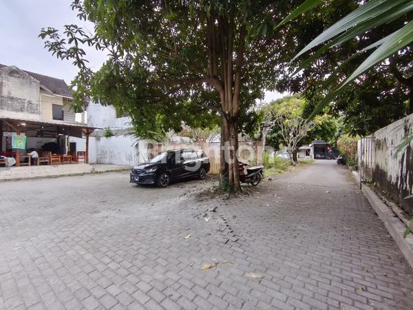 image TANAH LUAS + BONUS RUMAH, TENGAH KOTA JOGJA, JARANG ADA! (7)