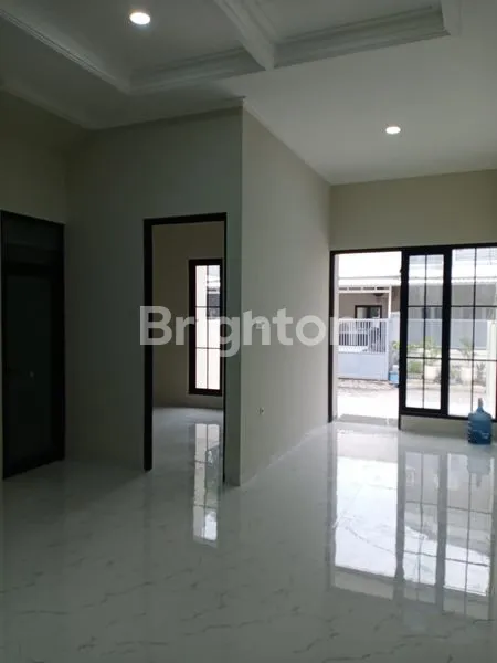 image DIJUAL RUMAH BARU DI WISMA MUKTI KLAMPIS ANOM SURABAYA (5)