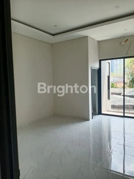 image DIJUAL RUMAH BARU DI WISMA MUKTI KLAMPIS ANOM SURABAYA (6)