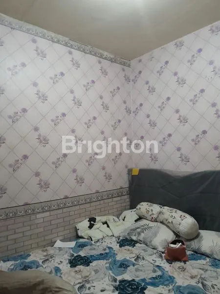 image RUMAH SIAP HUNI DI LINGKUNGAN NYAMAN KBD DRIOREJO GRESIK (8)