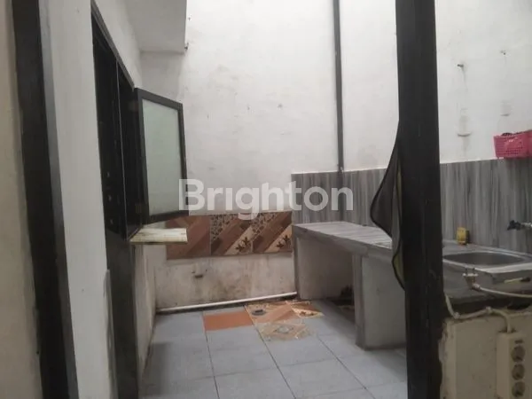 image SEWA RUKO PINGGIR JALAN COCOK UNTUK USAHA (4)