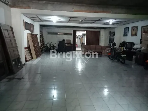 image RUKO JALAN MENTRI SUPENO | JALAN BESAR, SIAP PAKAI (4)