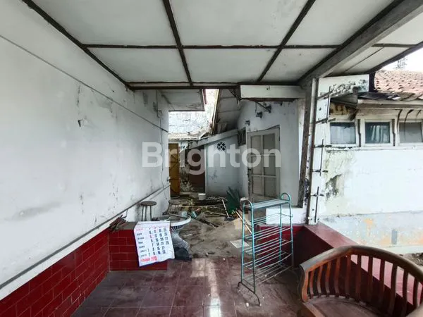 image DIJUAL TANAH DENGAN BANGUNAN TUA 1 KM DARI TUGU KARTOSURO (4)