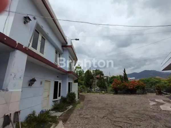 image HOTEL LEGENDARIS  DEKAT ALUN ALUN KOTA BATU (8)