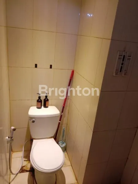 image DIJUAL UNIT APARTMENT FULL FURNISHED TIPE STUDIO SOEKARNO-HATTA SELANGKAH KE UNIVERSITAS BRAWIJAYA DAN POLITEKNIK NEGERI MALANG STRATEGIS NYAMAN  (6)