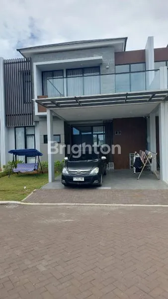 image RUMAH MEWAH 2 LANTAI DI PERMATA HIJAU PIK2 (1)