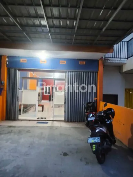 image RUKO STRATEGIS 3 LANTAI DI JL ASNAWI ARBAIN - BALIKPAPAN  (6)