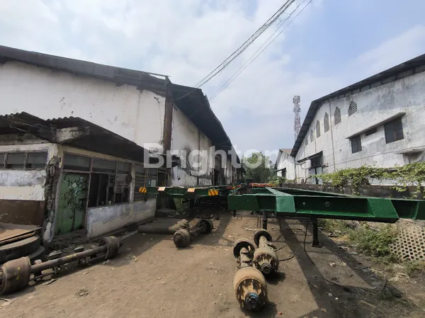 image GUDANG LOKASI STRATEGIS DI RAYA MARGOMULYO SURABAYA  (2)