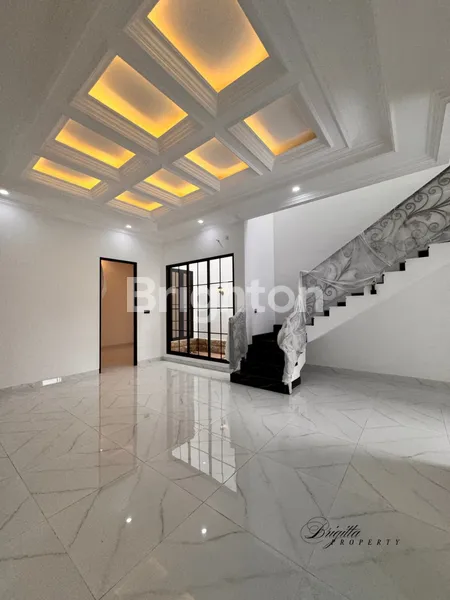 image HUNIAN SEMI-KLASIK MEWAH DI SURABAYA TIMUR (2)