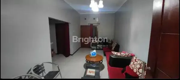 image DIJUAL RUMAH SIAP HUNI SEMI FURNISHED AREA SENGKALING SELANGKAH KE UMM SUHAT DINOYO KAMPUS UNIVERSITAS UNIVERSITAS TERNAMA DI KOTA MALANG STRATEGIS DEKAT BANYAK TEMPAT KULINER TERKENAL  (3)