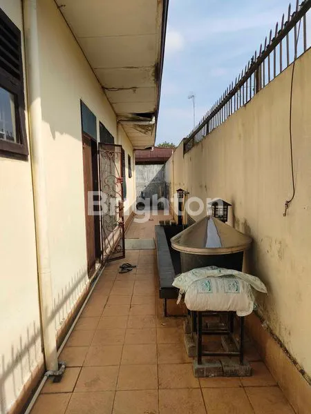 image RUMAH STRATEGIS – JL. ABDULLAH LUBIS (4)