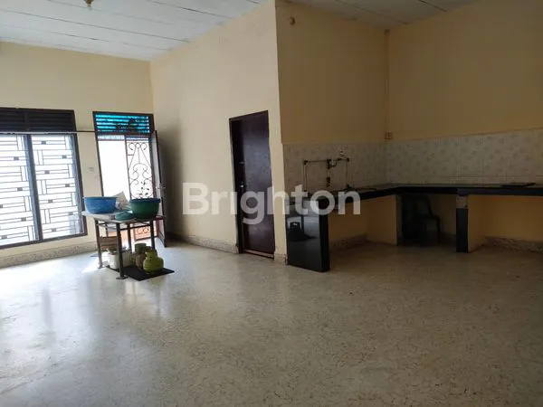 image RUMAH STRATEGIS – JL. ABDULLAH LUBIS (5)