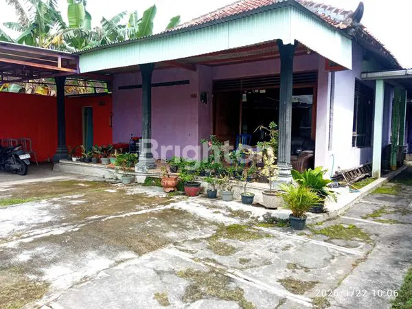 image DI JUAL RUMAH ASRI DAN LUAS DI COLOMADU  (3)