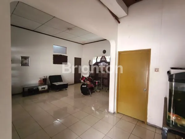 image RUMAH LUAS 720M² DI SIDOARJO, 5 KT & KANTOR (5)