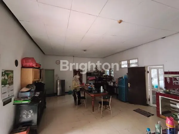 image RUMAH LUAS 720M² DI SIDOARJO, 5 KT & KANTOR (8)