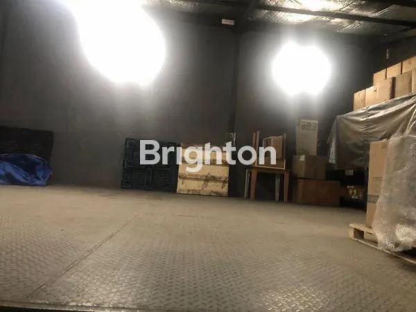 image GUDANG 2 LANTAI STRATEGIS DI MUSTIKA SARI, BEKASI (6)