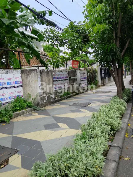 image DI JUAL TANAH JLN RAYA DARMAHUSADA INDAH DEKET GALAXI MALL DEKET BPJS SANGAT COCOK BUAT USAHA SHOROM BANK TEMPAT STRATEGIS  D TENGAH KOTA  (2)