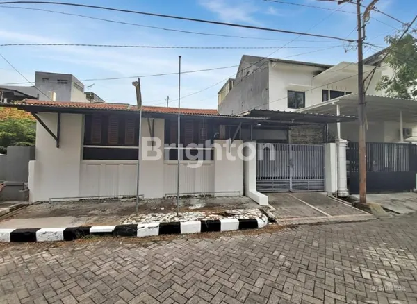 image TENGGILIS MEJOYO SELATAN SURABAYA, LOKASI SANGAT STRATEGIS, 100 METER DARI JALAN KEMBAR (1)