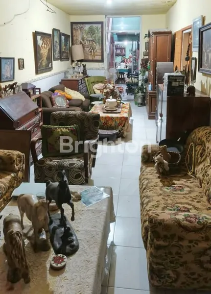 image TENGGILIS MEJOYO SELATAN SURABAYA, LOKASI SANGAT STRATEGIS, 100 METER DARI JALAN KEMBAR (3)