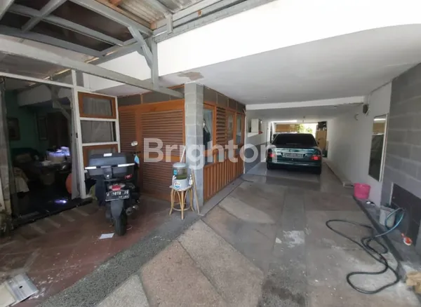 image TENGGILIS MEJOYO SELATAN SURABAYA, LOKASI SANGAT STRATEGIS, 100 METER DARI JALAN KEMBAR (6)