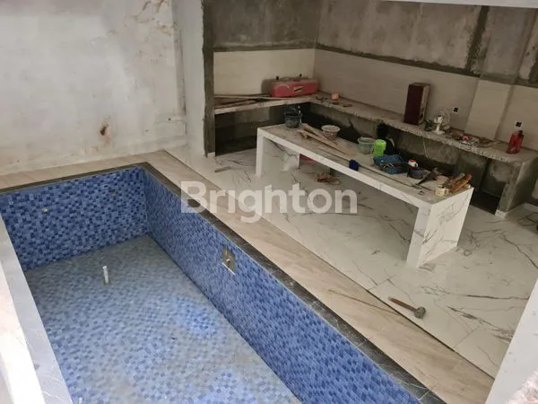 image RUMAH KEMANG TIMUR, 4 KT, KOLAM RENANG, SHM (7)