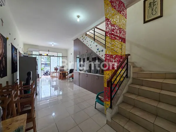 image RUKO HADAP JALAN, PARAMOUNT 7CS, DEKAT PASAR MODERN PARAMOUNT (2)