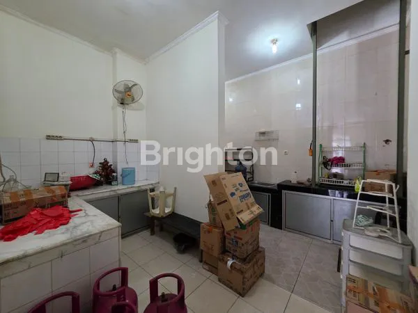 image RUKO HADAP JALAN, PARAMOUNT 7CS, DEKAT PASAR MODERN PARAMOUNT (4)