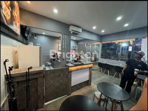 image KIOS STRATEGIS, PARKIR LUAS JAKARTA BARAT. (2)