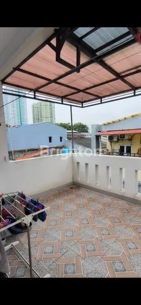 image RUMAH PADEMANGAN NGATONG UK 3.5X12 BELAKANG LEBAR 4 3+1KT 2KM SHM HADAP BL (6)