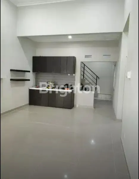 image RUMAH VALENCIA FULL FURNISH  (1)